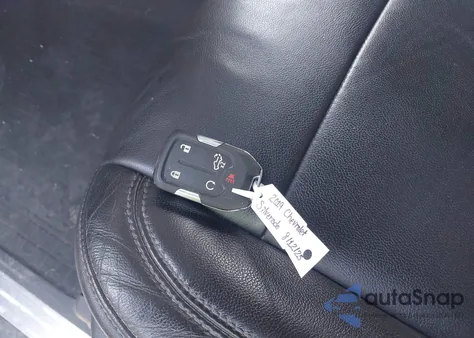 2019 Chevrolet Silverado 1500 Rst z USA, uszkodzony, nr VIN 3GCUYEED9KG195727